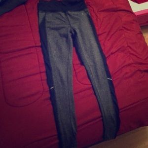 Grey & black leggings